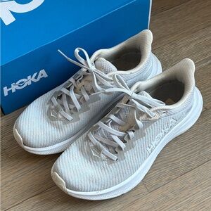 HOKA Women’s Solimar Size 7